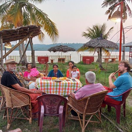 Lake Homes Varkala Zewnętrze zdjęcie
